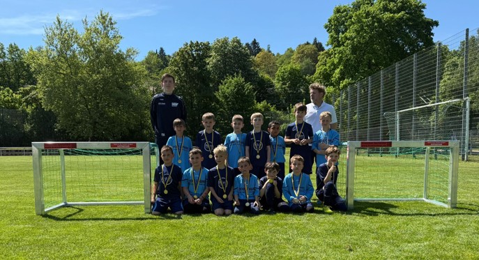 Jugend SV Remshalden freut sich über Minitore